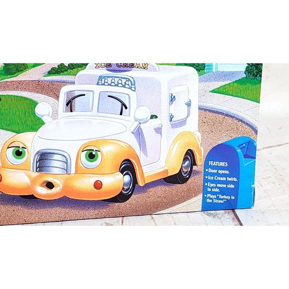 Vintage 2003 Chevron Cars Summer Scoop Ice Cream Toy Truck - Picture 13 of 16